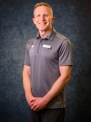 Dr Andrew McGregor